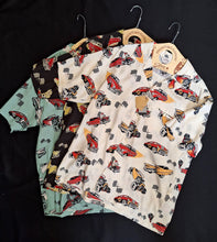 Load image into Gallery viewer, Mens short sleeved shirt - Cars Print