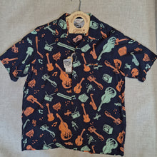 Load image into Gallery viewer, Mens short sleeved shirt - Instruments